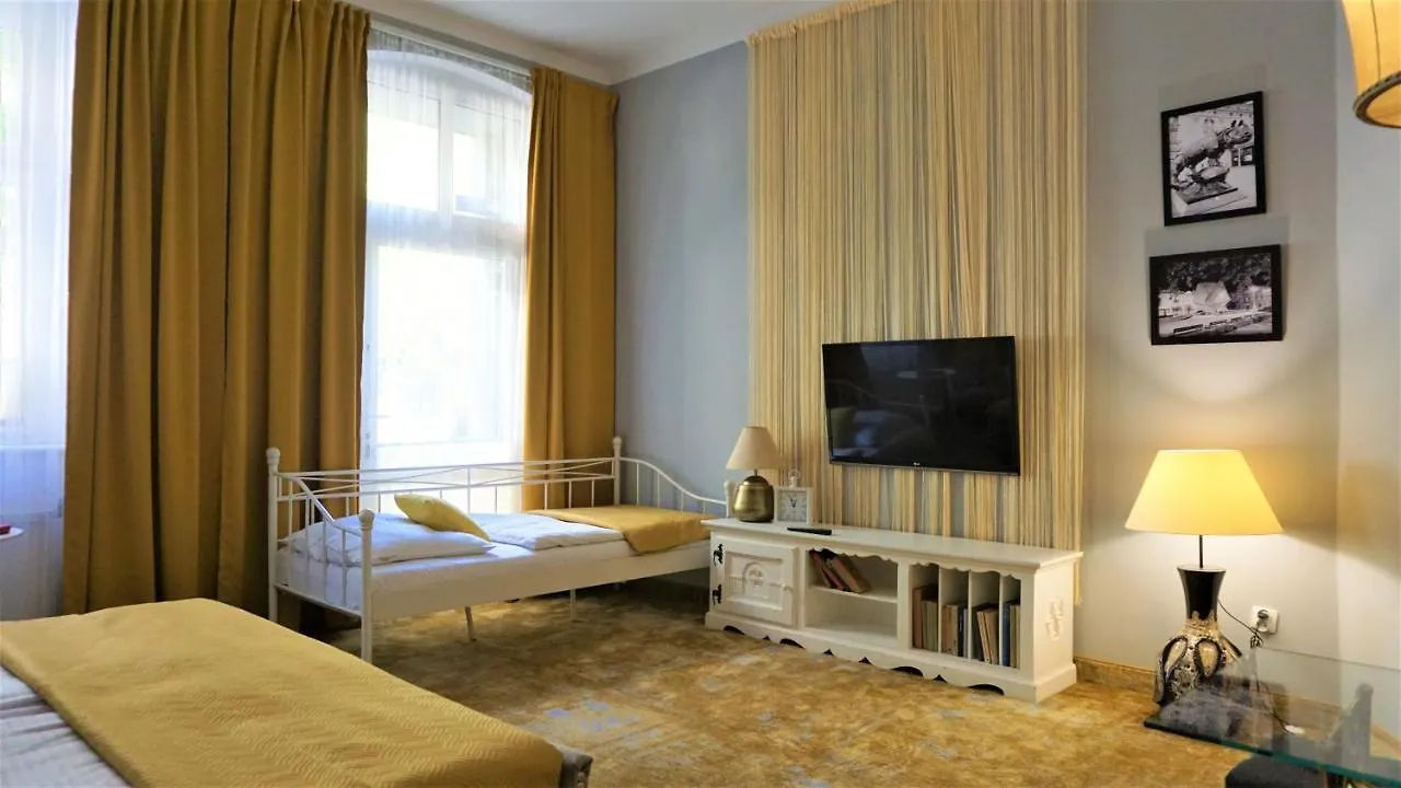 All Saints Apartment Old Town Stare Miasto Poznań 0*,  Polska